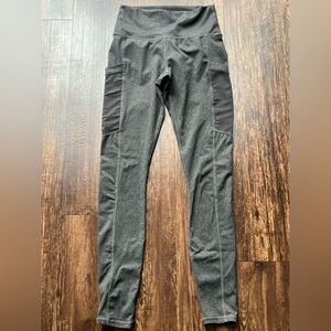Fabletics Leggings Womens Size XS Gray Solid High Rise Stretch Side Pockets 28"